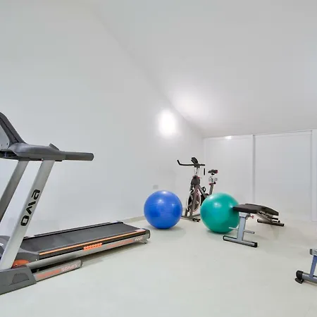 Goa - By Luxury Malta * Mellieħa