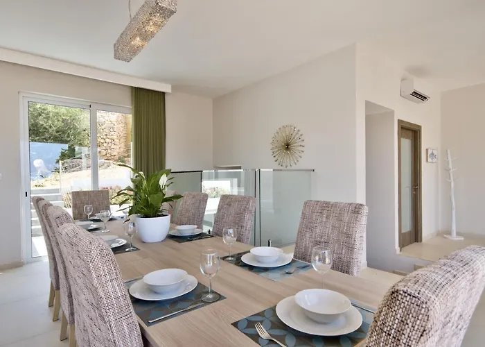 Goa - By Luxury Malta Mellieha