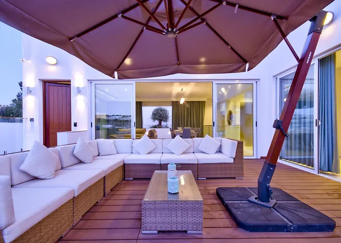 Villa Goa - By Luxury Malta *