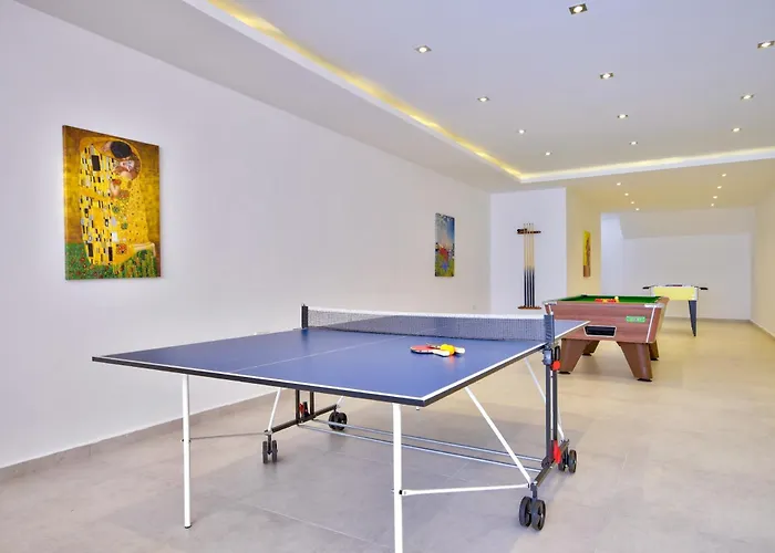 Goa - By Luxury Malta * Mellieha