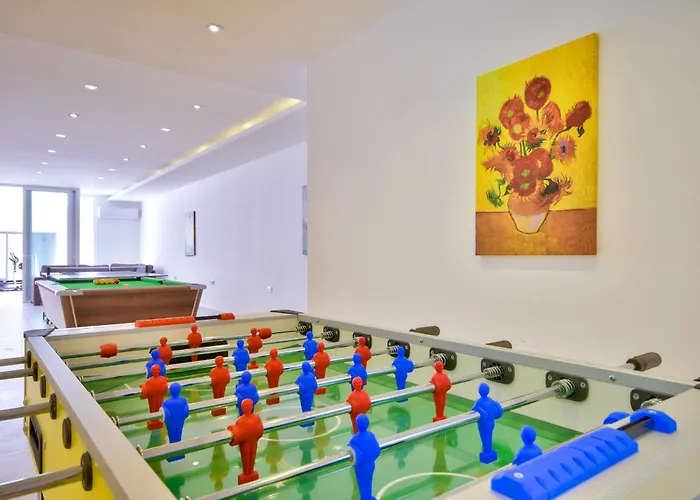 Goa - By Luxury Malta * Mellieha