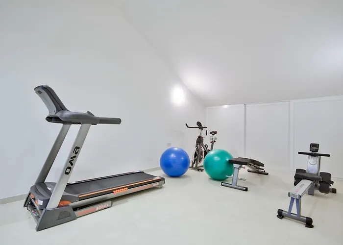 Goa - By Luxury Malta * Mellieha